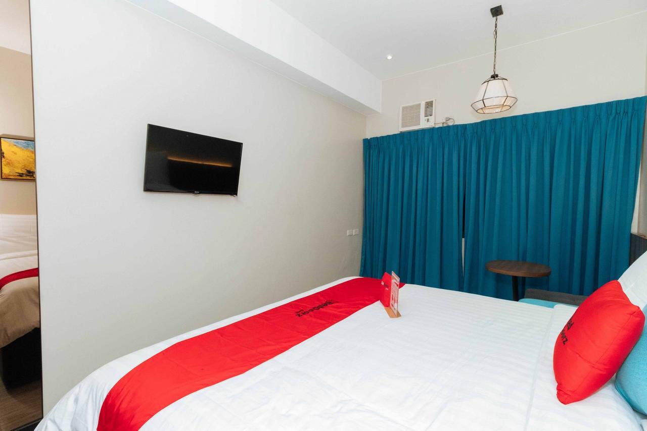 Reddoorz Premium Near Ust Hospital Hotel Manilla Buitenkant foto