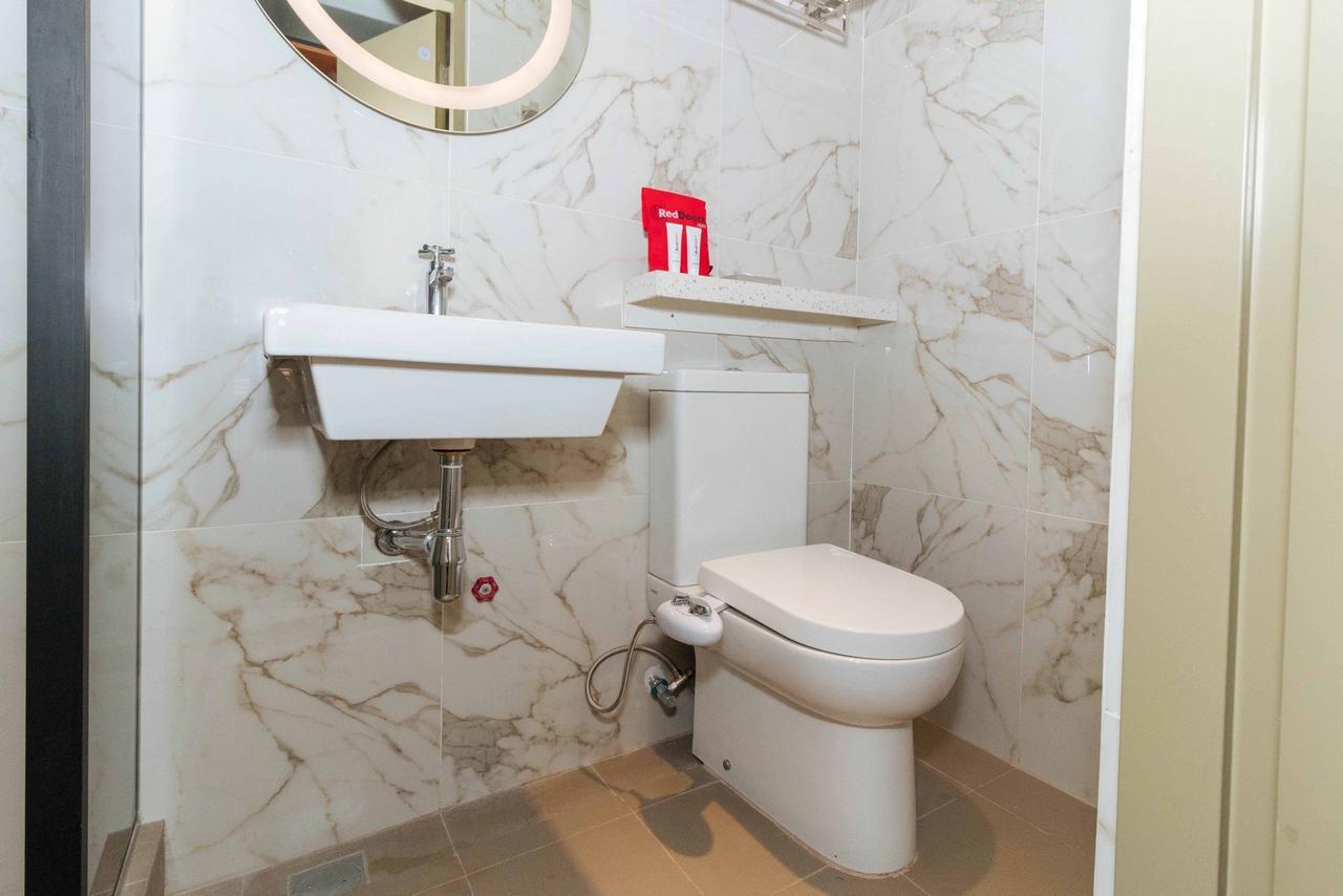 Reddoorz Premium Near Ust Hospital Hotel Manilla Buitenkant foto